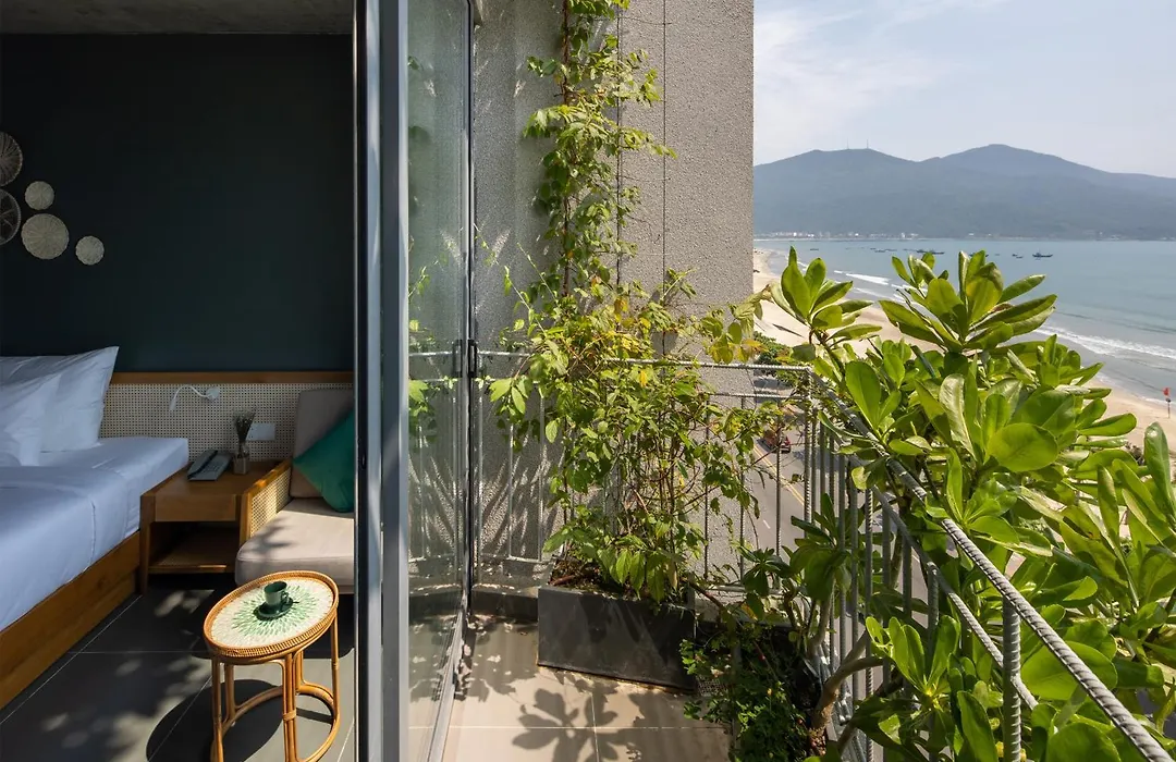 Leaf Beachfront Hotel Da Nang-1