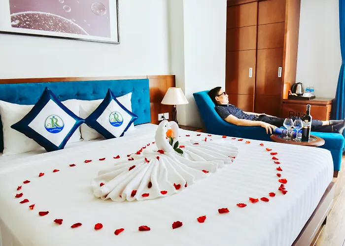 Ritzy Boutique Hotel Da Nang Beach